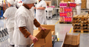 SE BUSCAN 35 PERSONAS PARA EMPACAR DIVERSOS PRODUCTOS |